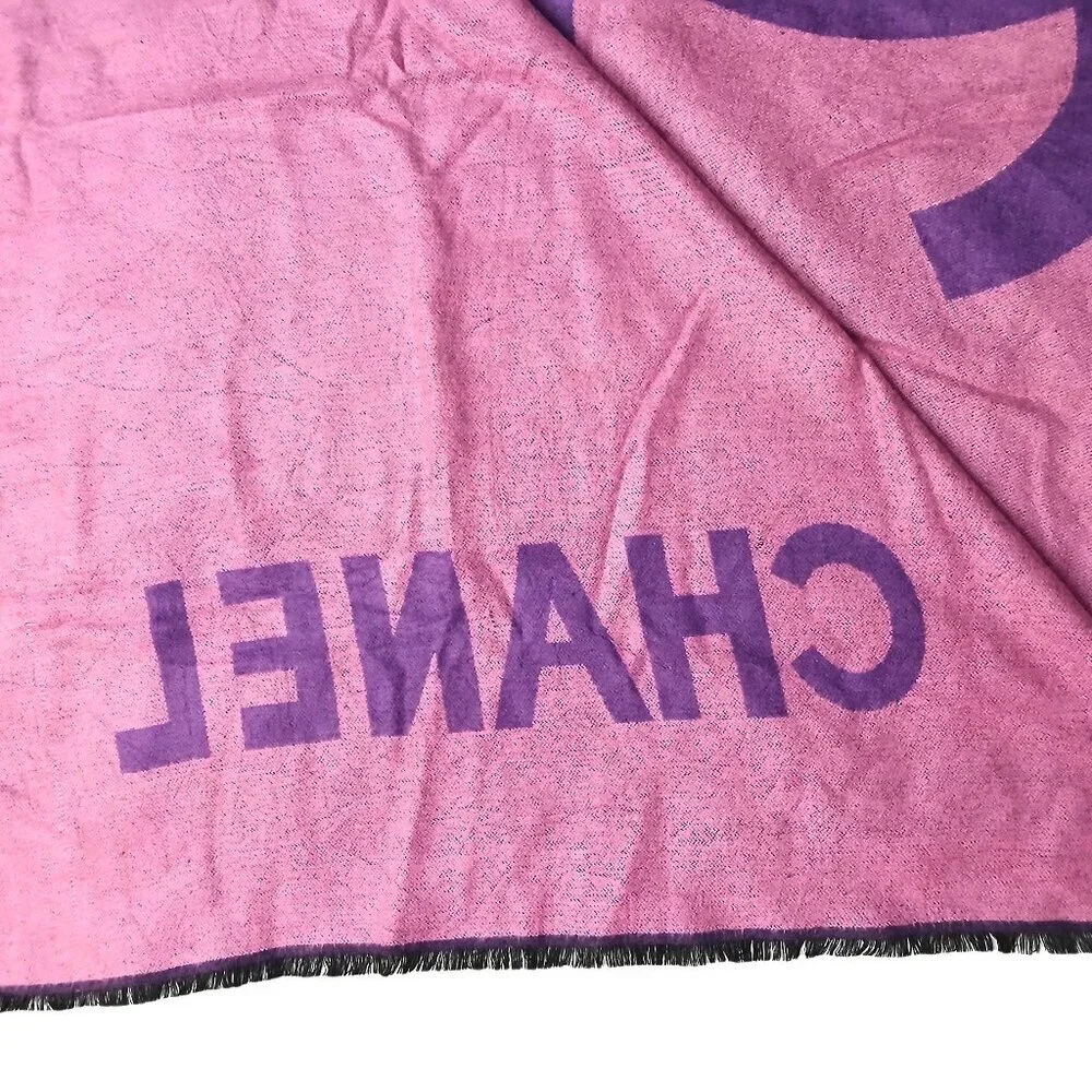 CHANEL Luxury Vintage Purple & Pink CC Logo Motif Shawl Wrap Scarf - Picture 5 of 8